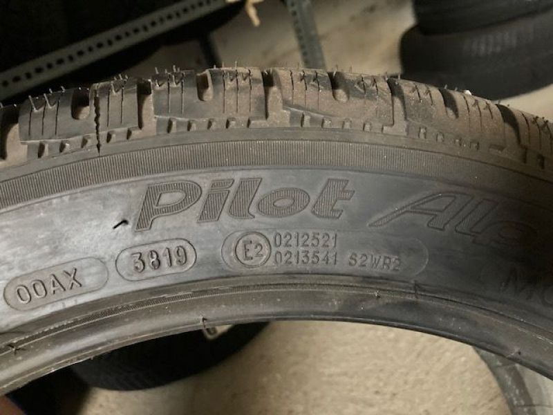 Akciós Michelin Pilot Alpin téli gumi Miskolcon.